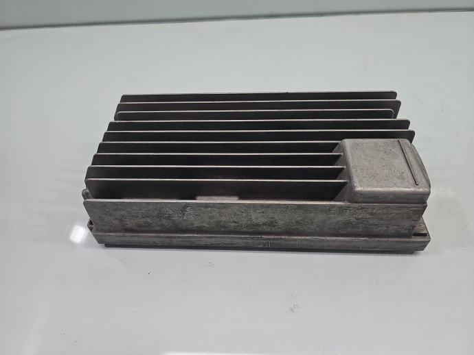 Amplificator audio AUDI A4 8K5 8T1035223A