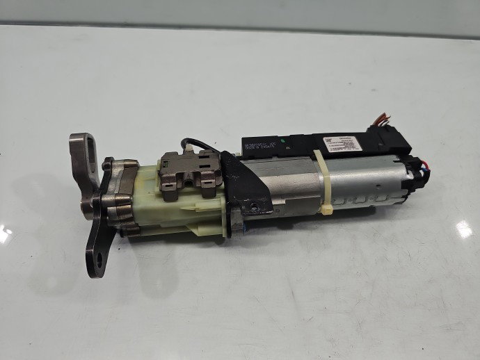 Motoras deschidere haion stanga AUDI A4 8K5 8K9827851C