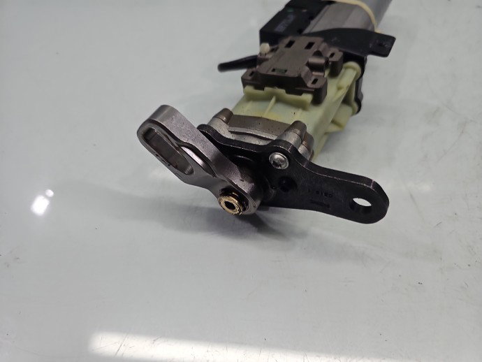 Motoras deschidere haion stanga AUDI A4 8K5 8K9827851C