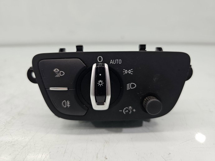 Bloc lumini AUDI A4 8W2 4M0941531N