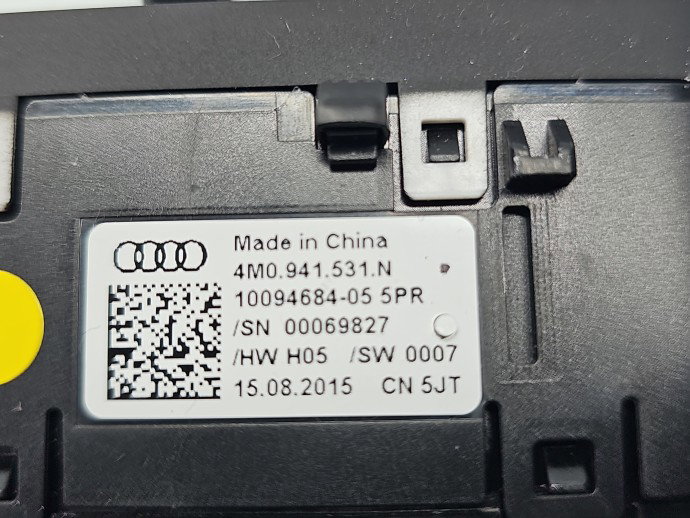 Bloc lumini AUDI A4 8W2 4M0941531N