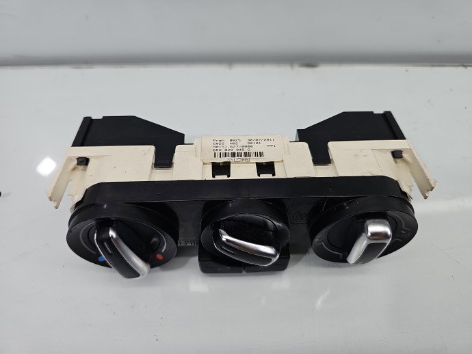 Panou comanda clima VW Polo 6R 6R0820045G