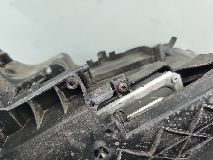 Far dreapta AUDI A4 8K5 8K0941006D
