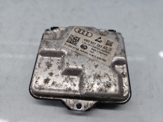 Droser far AUDI A4 8W2 4M0907397AC
