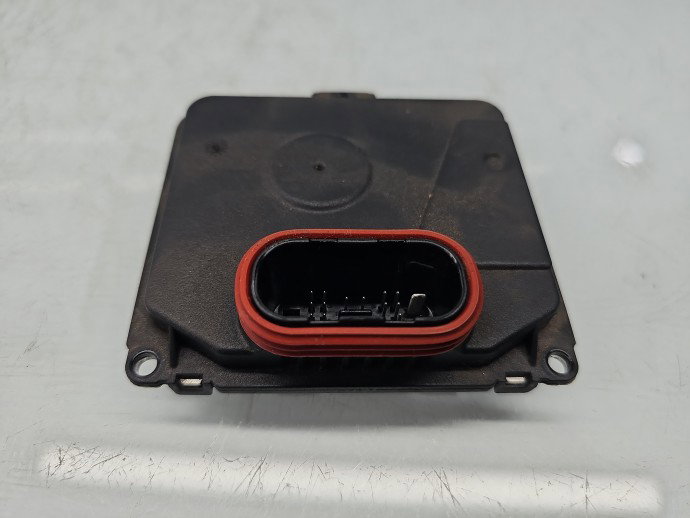 Droser far AUDI A4 8W2 4M0907397AC