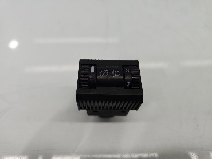 Buton reglaj far VW Polo 6R 6R0941333