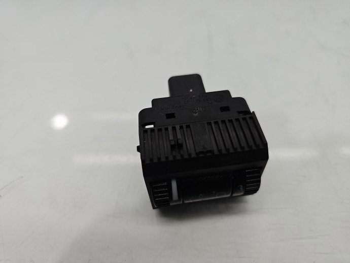 Buton reglaj far VW Polo 6R 6R0941333