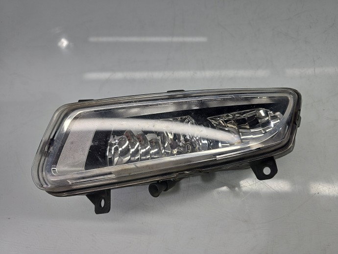 Proiector ceata stanga VW Polo 6R OEM