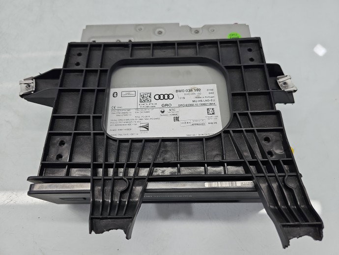 Unitate multimedia AUDI A4 8W2 8W0035192
