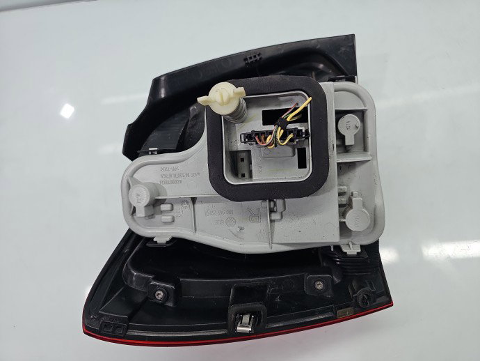 Stop aripa dreapta VW Polo 6R 6R0945096AA