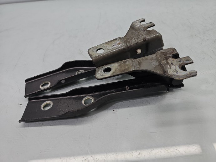 Set balamale capota VW Polo 6R 6R0823302A