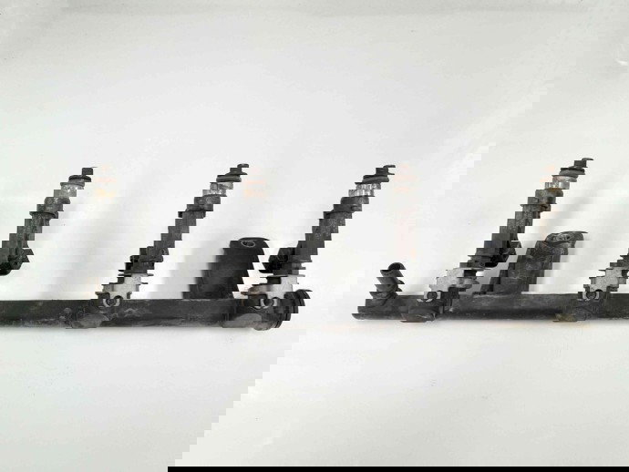 Rampa injectoare 8200494284A Dacia Sandero [Fabr 2008-2012] 1.6 mpi 