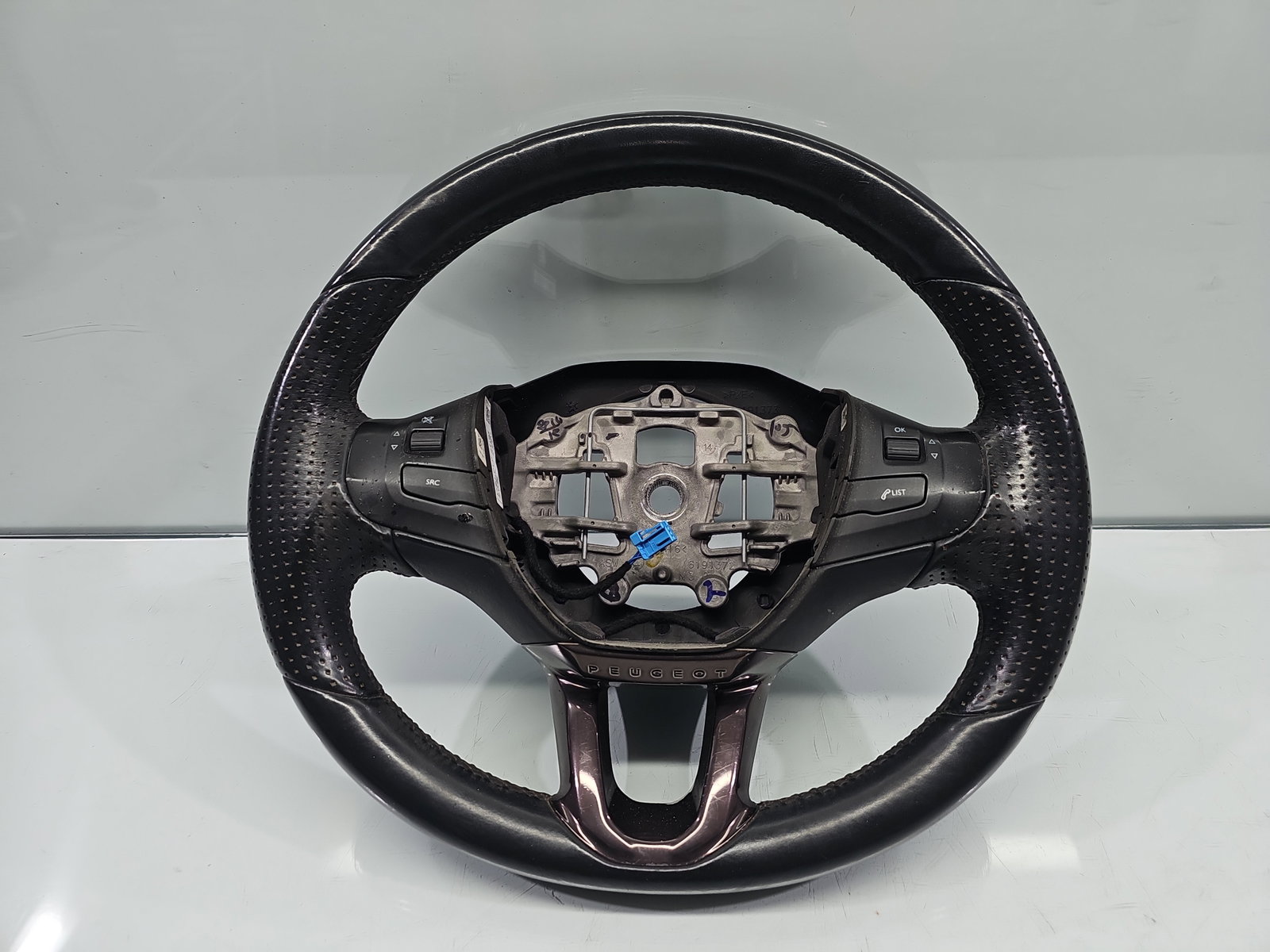 Volan PEUGEOT 2008 98084115ZD