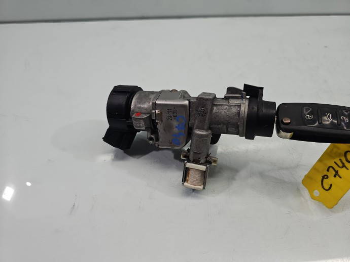 Contact cu cheie PEUGEOT 2008 6R0905851F 1.6 HDi 9HP68KW / 92CP
