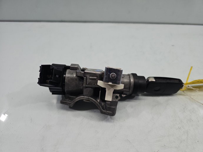 Contact cu cheie VW Polo 6R 6R0905851F 1.4 CGGB63KW / 86CP