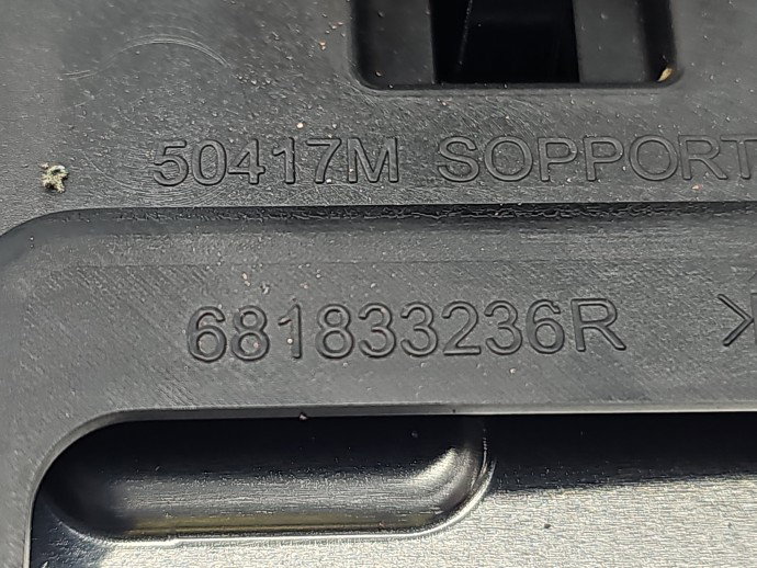 Display bord Renault Megane 4 681833236R