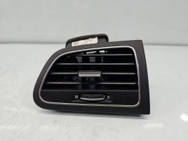Grila aerisire dreapta Renault Megane 4 687600666R