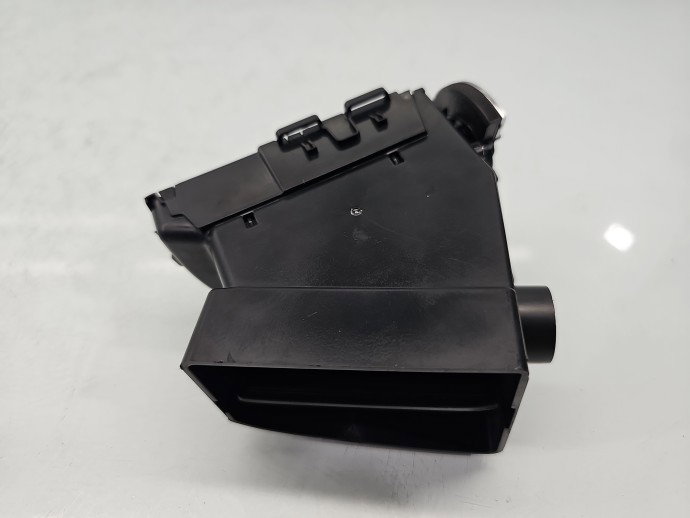 Grila aerisire centrala dreapta Renault Megane 4 687501810R