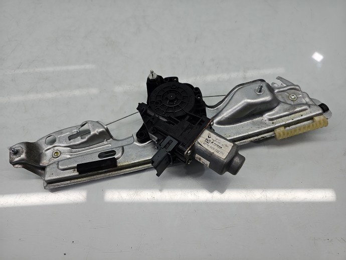 Macara electrica geam dreapta spate Renault Megane 4 402779C