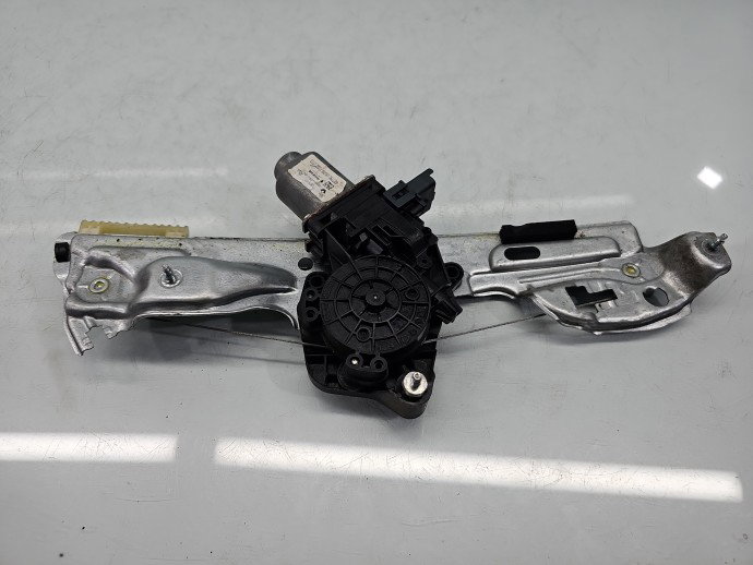 Macara electrica geam dreapta spate Renault Megane 4 402779C