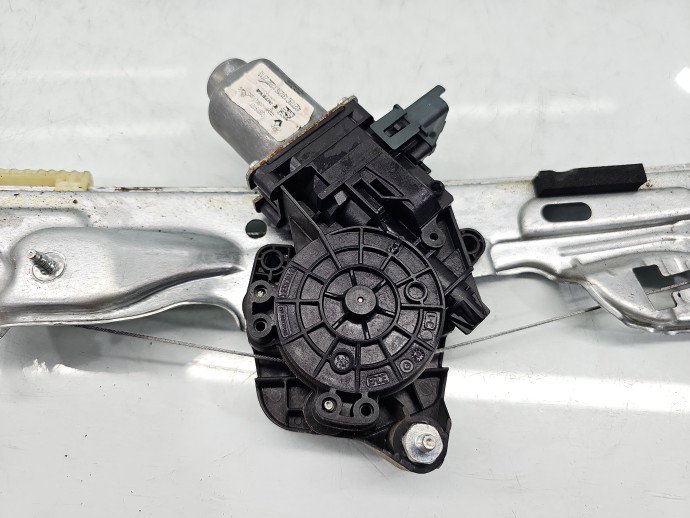 Macara electrica geam dreapta spate Renault Megane 4 402779C