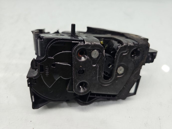 Broasca usa dreapta spate Renault Megane 4 825029582R