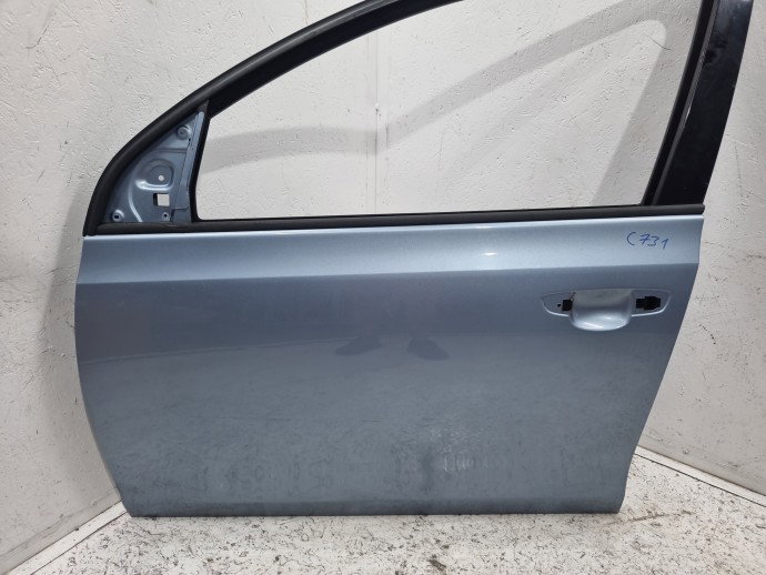 Usa stanga fata VW Golf 5k1 A5Q