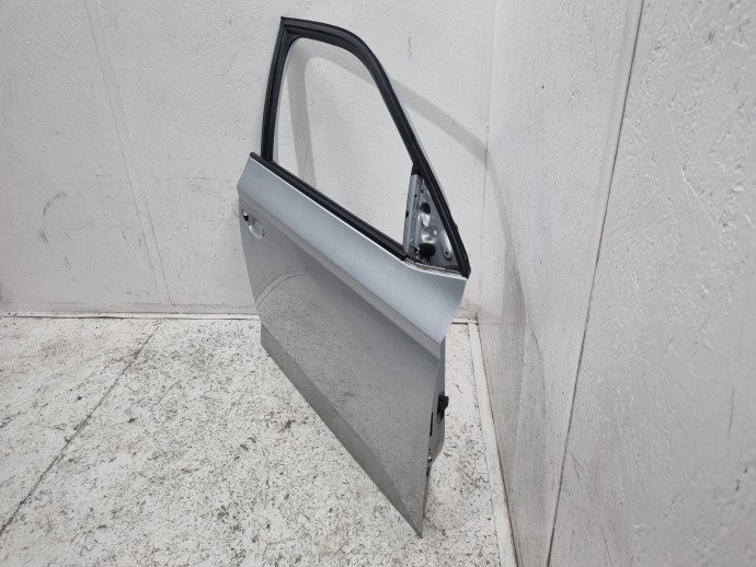 Usa dreapta fata Skoda Fabia NJ5 LA7W