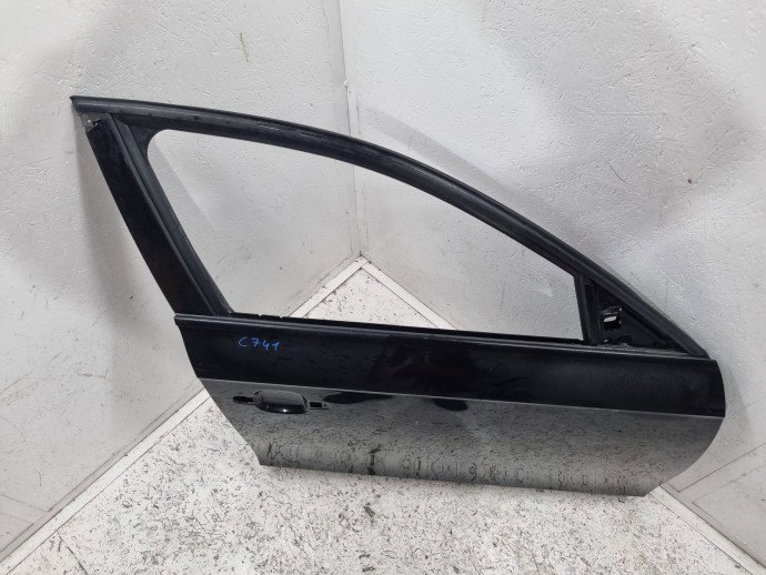 Usa dreapta fata AUDI A4 8K5 LY9T