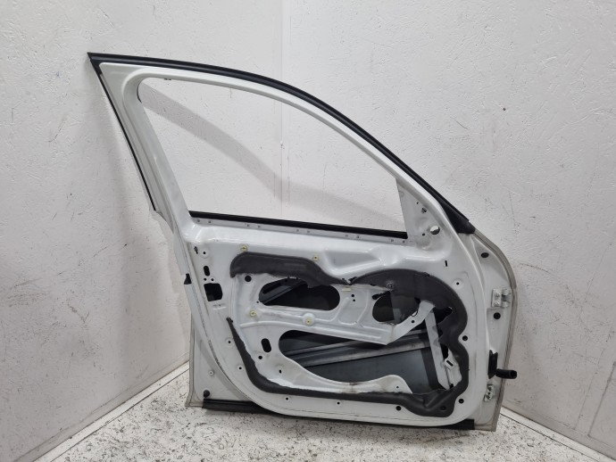 Usa stanga fata Bmw X1 MINERALWEISS METALLIC (A96)