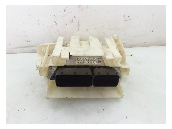 Calculator motor ECU BMW Seria 1 E82 2.0 N47 7811702 2006-2013