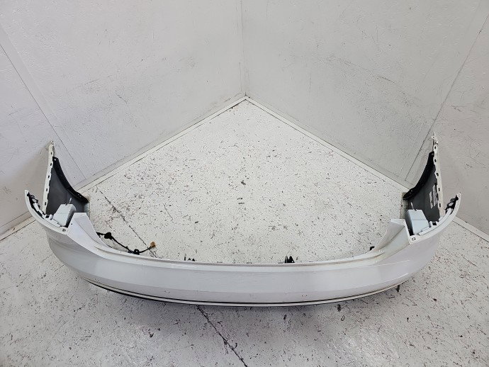 Bara spate AUDI A4 8W2 LY9C