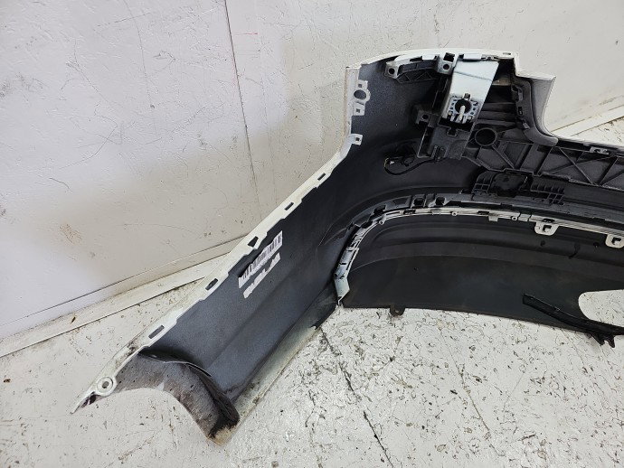 Bara spate AUDI A4 8W2 LY9C