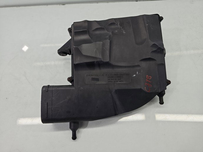 Carcasa filtru aer Mercedes Clasa E (W211) [Fabr 2002-2009] A6420940304 3.2 CDI 642920 160KW / 218CP