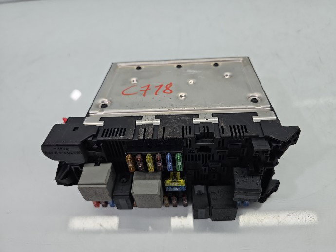 Panou sigurante Mercedes Clasa E (W211) [Fabr 2002-2009] 2115454301