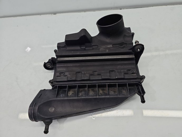 Carcasa filtru aer Mercedes Clasa E (W211) [Fabr 2002-2009] A6420940204 3.2 CDI 642920 160KW / 218CP