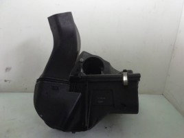 Carcasa filtru aer BMW Seria 1 E82 2.0 N47 7797460 2006-2013