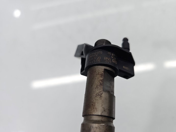 Injector Mercedes Clasa E (W211) [Fabr 2002-2009] A6420700587 3.2 CDI 642920 160KW / 218CP