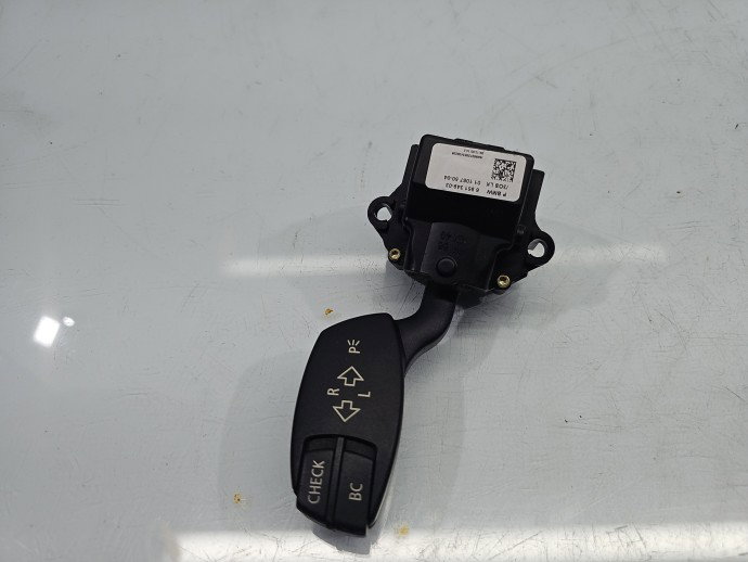 Maneta semnalizare Bmw 5 (E60) [Fabr 2004-2010] 6951349
