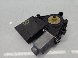 Motoras geam stanga fata VW Golf 5k1 5K0959702C