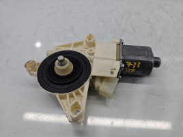 Motoras geam stanga fata Mercedes C220 w204 A2048200142