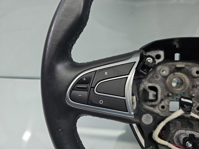 Volan Renault Megane 4 484003952R