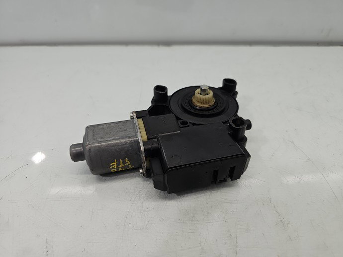 Motoras geam stanga fata VW Polo 6R 6R0959801AD