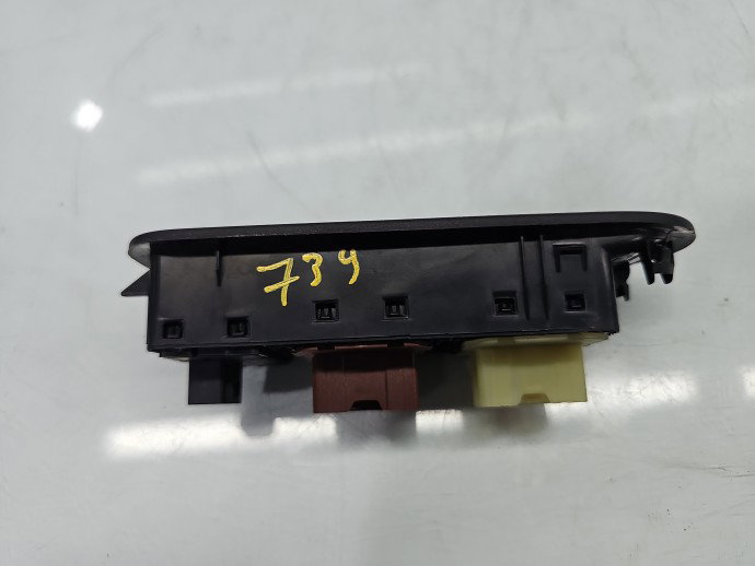 Butoane comanda geamuri sofer Dacia Dokker [Fabr 2012-prezent] 254111342R