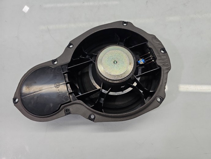 Boxa dreapta fata VW Passat CC 358 3C8035454