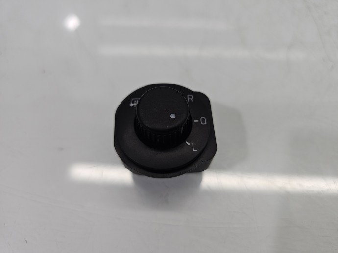Buton reglaj oglinzi Skoda Fabia NJ5 5J0959565