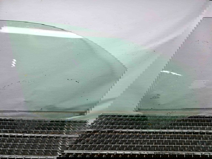 Geam usa dreapta fata Ford Focus 3 (CB8) [Fabr 2011-2015] OEM