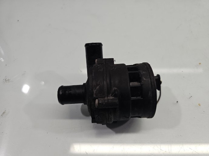 Pompa recirculare apa Mercedes C220 w205 A2118350364 2.2 CDI 651921 125KW / 170CP