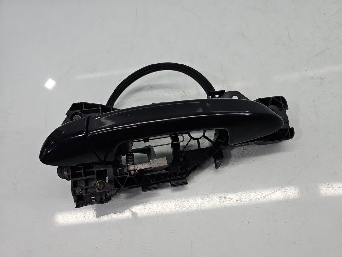 Maner usa stanga fata VW Passat 3c5 LC9X