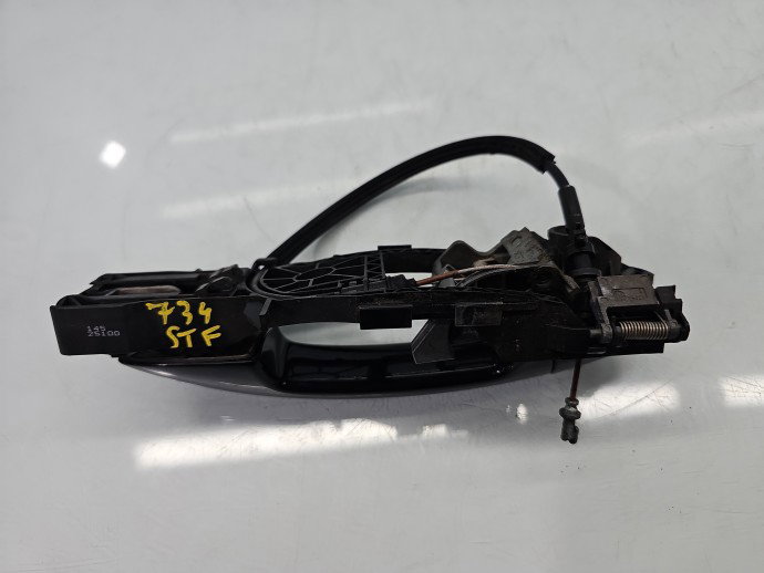 Maner usa stanga fata VW Passat 3c5 LC9X